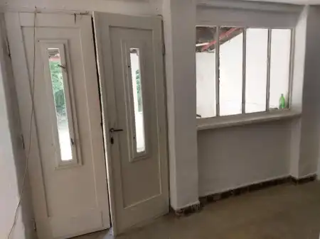 Eladó családi ház, Nagykörü 2 szoba 210 m² 16 M Ft